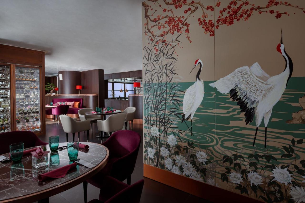 The St. Regis Astana Hotel Bagian luar foto Restaurant