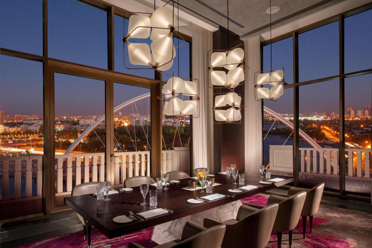 The St. Regis Astana Hotel Bagian luar foto The dining room at the 101